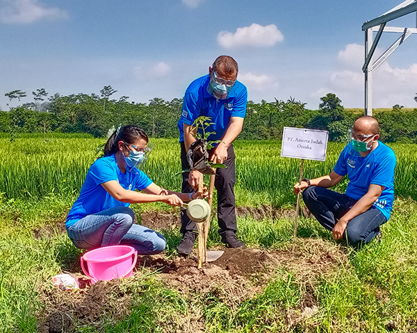 Otsuka Tanam 6000 Pohon Untuk Melestarikan Lingkungan